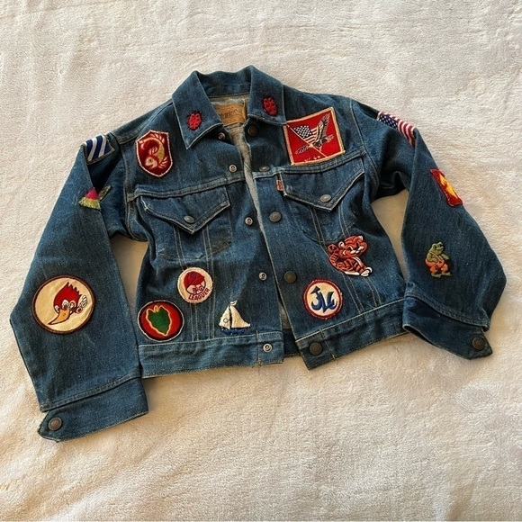 VINTAGE 70s Levi’s Unisex Kids Trucker Jacket with Vintage Patches Orange Tab
